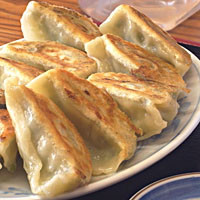 「餃子（5個）Ｘ2　　190円Ｘ2」@信伸の写真