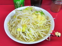 「ラーメン 小 ・ニンニク」@ラーメン二郎 千住大橋駅前店の写真