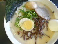 「ラーメン＋煮玉子」@博多天神 お茶の水店の写真