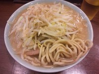 「ラーメン(硬め・ヤサイ、ニンニク、アブラ)￥700」@ラーメン二郎 池袋東口店の写真