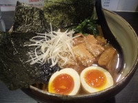 「特製ラーメン ￥880」@肉そば総本店 麺屋宗の写真