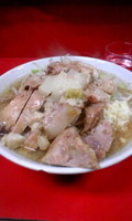 「小豚（ニンニク、アブラ）」@ラーメン二郎 西台駅前店の写真