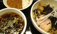 「あっさり魚介つけ麺 650円 ＋ミニカレー サービス券」@めん処 信長の写真