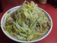 「大ラーメン豚入り＋ニンニク多め」@ラーメン二郎 ひばりヶ丘駅前店の写真