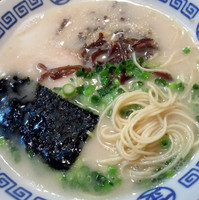 「博多ラーメン（バリカタ）600円　他」@博多まるきんラーメン 木場店の写真