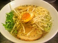 「香味徳ラーメン」@牛骨ラーメン 香味徳の写真