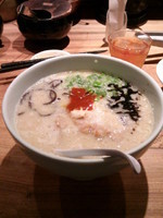 「赤丸ランチ850円＋替え玉120円」@博多一風堂 上野広小路店の写真