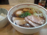 「特醤油らぁ麺＋半ご飯」@Japanese Soba Noodles 蔦の写真