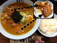 「とろりそば(細麺)+鶏皮+ 白米」@東京煮干中華そば 三三㐂 大森の写真