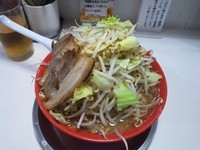 「豪快ラーメン」@らーめん工房 赤まる 那覇店の写真