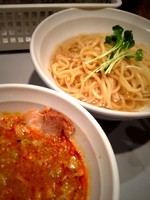 「辛みそつけ麺（あつ）大盛り 700円」@つけめん勝の写真