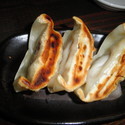 餃子（３個）１００円　※ランチタイム