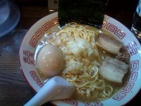 「ラーメン＋卵」@中華ソバ 伊吹の写真