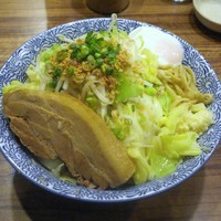 「汁なし油そば」@ラーメン燈郎の写真