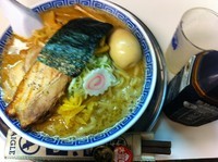 「大勝軒らーめん（中盛）+黒烏龍茶」@らーめん 凌駕の写真