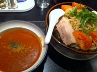 「焼きトマトのイタリアンつけ麺」@濃厚とんこつラーメン 芦家の写真
