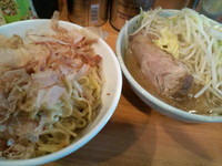 「たまごかけつけめん３ 麺少なめ ニンニク少し」@ラーメン二郎 八王子野猿街道店2の写真