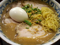 「味噌ラーメン（甘口）＋チャーシュー＋味玉」@らー麺屋 バリバリジョニーの写真