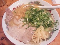 「屋台の味(大・硬め・ニンニク・ネギ大) ￥830」@天下一品 知恩院前店の写真