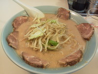 「大豚らーめん【醤油】　：大盛り」@ラーメン 原点 穂高店の写真