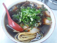 「中華そば(並・硬め) ￥650」@新福菜館 本店の写真