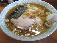 「ラーメン　700円」@手延べ勘助ラーメンの写真