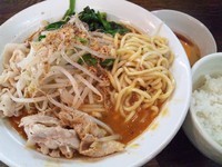 「【3月限定】辛味噌らーめん（中）￥800・ライス￥100」@伝家 志木店の写真