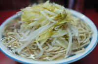 「小ラーメン（ヤサイニンニク）」@ラーメン二郎 目黒店の写真