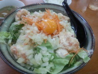 「エビマヨまぜそば+スープ+ギョーザ+ライス（小）」@つけめん・まぜそば 大当りの写真