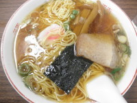 「ラーメン＋半チャーハン　「850円」」@多万里食堂の写真