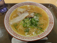 「白みそラーメン」@京都ラーメン 春陽堂 くずはモール店の写真