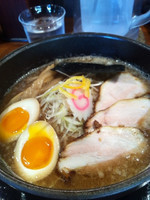 「濃厚中華そば（味たま）」@らーめん壱輝の写真