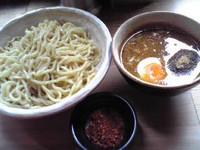 「中盛り+激辛の素」@えびすらーめんの写真