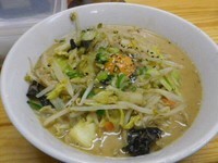 「豚骨味噌野菜」@九州大分ラーメン 麺恋亭 中華街店の写真