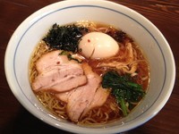 「醤油味玉ラーメン（￥800）」@RA-MEN BAR NAGOMIの写真