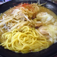 「みそわんたんめん￥８５０」@広州市場 五反田店の写真