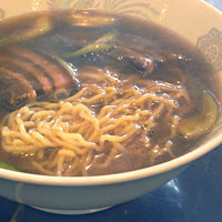 「三枚肉のやわらか煮入りそば800円」@杏花楼の写真