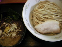「つけそば（７８０円）・麺大盛り（１００円）」@市川ウズマサの写真