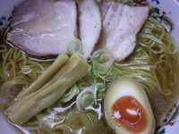 「煮干らーめん  大盛（８２０円）」@煮干鰮らーめん 圓の写真