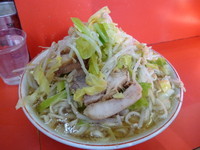 「大豚　ニンニク多め」@ラーメン二郎 三田本店の写真