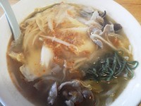 「五目ラーメン（わかめ麺）￥800」@豆市の写真