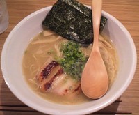 「ノーマルラーメンとろり」@鶏ポタラーメン THANK 大門店の写真