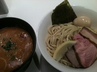 「特製つけ麺・中盛り（味噌）（1030円）」@麺処 ほん田 東京駅一番街店の写真