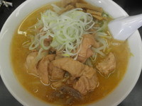 「スタミナラーメン　「800円」」@噂乃 太郎の写真