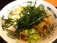 「汁なしラーメン（油そば、大盛）　（540円＋0円）」@日高屋 青葉台店の写真