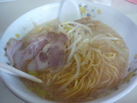 「らーめん（550円）」@げんこつや 那珂本店の写真