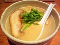 「らーめん」@麺屋 臥龍の写真