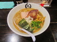 「濃厚鶏太めん」@鶏そば専門店 前略。まるきゅうの写真