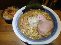 「飛優雅+週替り小丼(620+100円)」@らーめん和屋  雅 国領駅前店の写真