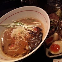 「豚骨味玉　８３０えん」@麺処 ほん田 nijiの写真
